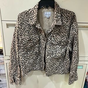 Leopard print denim cropped jacket